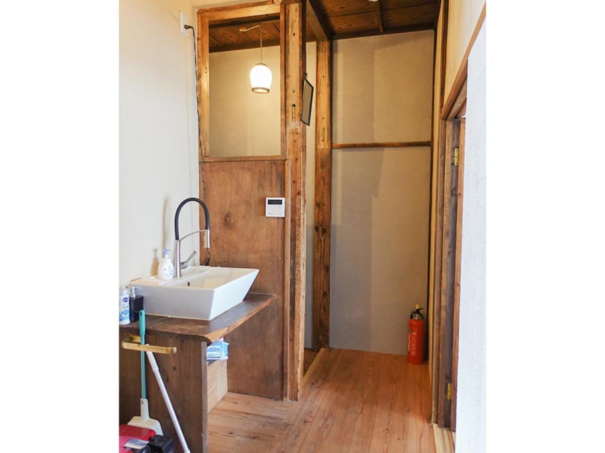 Chambre Double avec Salle de Bains Commune