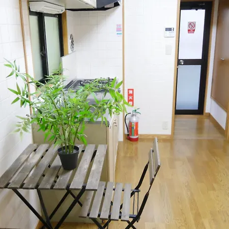 Le Petit Tokyo-2