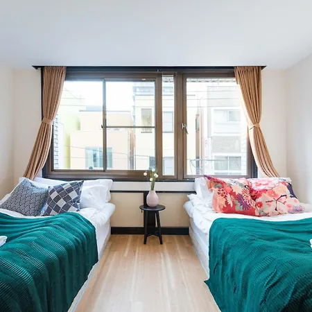 Tora Hotel Tokyo Ueno 寅ホテル 上野 C-2